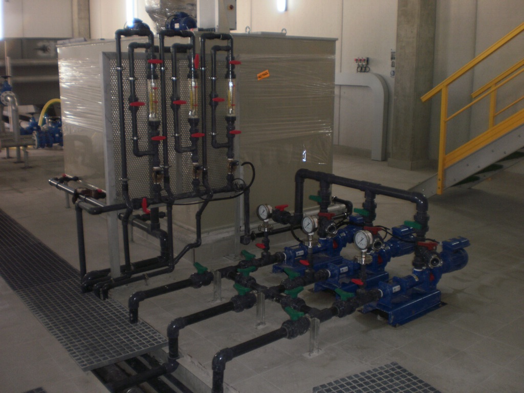 instaladores de instalaciones de productos quimicos